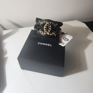CHANEL cuff bracelet from the 2019 "Egypt" (Métiers d'Art) collection.